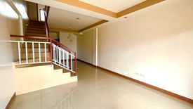 4 Bedroom Townhouse for sale in Manuyo Dos, Metro Manila