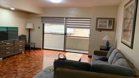 2 Bedroom Condo for rent in San Lorenzo, Metro Manila near MRT-3 Ayala