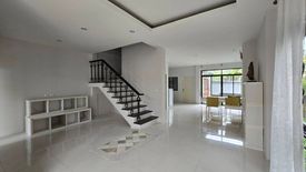 2 Bedroom Townhouse for sale in Ratsada, Phuket