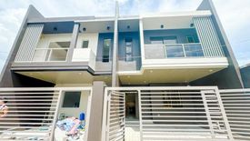 4 Bedroom House for sale in Almanza Uno, Metro Manila