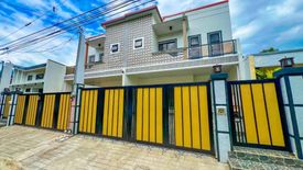 4 Bedroom House for sale in Almanza Dos, Metro Manila