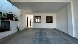 5 Bedroom House for sale in Almanza Dos, Metro Manila