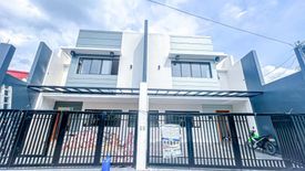 4 Bedroom House for sale in Talon Dos, Metro Manila