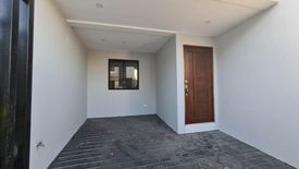 4 Bedroom House for sale in Poblacion, Metro Manila