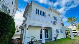 4 Bedroom House for sale in Almanza Dos, Metro Manila