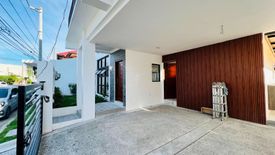 4 Bedroom House for sale in Talon Dos, Metro Manila