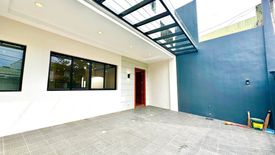 4 Bedroom House for sale in Talon Dos, Metro Manila