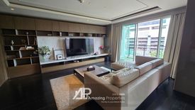 3 Bedroom Condo for rent in The Crest Sukhumvit 24, Khlong Tan, Bangkok near BTS Phrom Phong