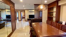 3 Bedroom Condo for sale in Baan Suanpetch, Khlong Tan Nuea, Bangkok near BTS Phrom Phong