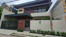 5 Bedroom House for sale in Pulang Lupa Dos, Metro Manila