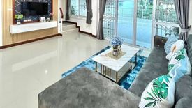 3 Bedroom Townhouse for sale in Nong Prue, Chonburi