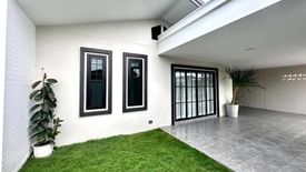 3 Bedroom House for sale in Na Kluea, Chonburi