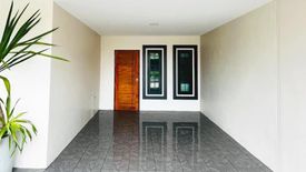 3 Bedroom House for sale in Na Kluea, Chonburi