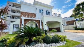 4 Bedroom House for sale in Almanza Dos, Metro Manila