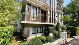 House for sale in McKinley Hill, Metro Manila