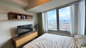 Condo for sale in Guadalupe Viejo, Metro Manila near MRT-3 Guadalupe