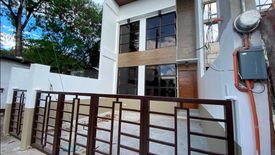 3 Bedroom House for sale in Talon Dos, Metro Manila