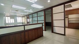 3 Bedroom Office for rent in Binondo, Metro Manila near LRT-1 Carriedo