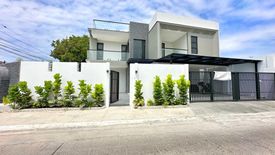 5 Bedroom House for sale in BF Homes, Metro Manila