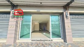 3 Bedroom Commercial for sale in Sam Khok, Pathum Thani