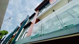 3 Bedroom House for sale in Socorro, Metro Manila near LRT-2 Araneta Center-Cubao