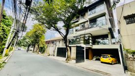 4 Bedroom House for sale in San Martin de Porres, Metro Manila near MRT-3 Araneta Center-Cubao