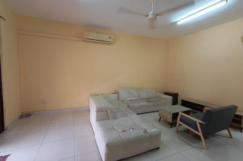 4 Bedroom House for rent in Taman Mutiara Rini, Johor