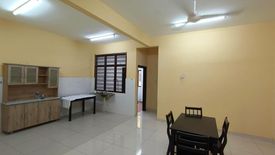 4 Bedroom House for rent in Taman Mutiara Rini, Johor