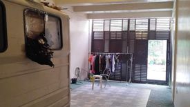 Townhouse for sale in Mauway, Metro Manila near MRT-3 Shaw Boulevard