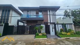 5 Bedroom House for sale in BF Homes Executive Village, Almanza Uno, Metro Manila