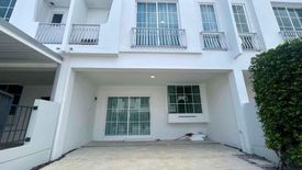 3 Bedroom Townhouse for rent in Bang Kaeo, Samut Prakan