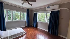 5 Bedroom House for rent in Dasmariñas North, Metro Manila near MRT-3 Ayala