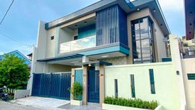 4 Bedroom House for sale in Talon Dos, Metro Manila