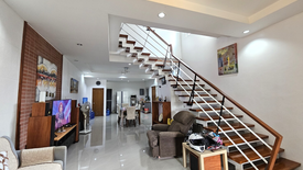 3 Bedroom House for sale in Almanza Dos, Metro Manila