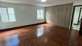 5 Bedroom House for rent in Dasmariñas North, Metro Manila near MRT-3 Ayala