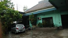 Gudang dan pabrik dijual dengan 6 kamar tidur di Kalijudan, Jawa Timur