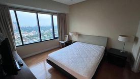 22 Bedroom Condo for rent in Urdaneta, Metro Manila near MRT-3 Ayala