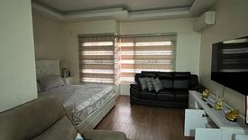 Townhouse for sale in East Kamias, Metro Manila