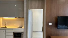 1 Bedroom Condo for sale in Noble Ploenchit, Langsuan, Bangkok near BTS Ploen Chit