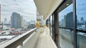 2 Bedroom Apartment for rent in Khlong Toei Nuea, Bangkok near MRT Sukhumvit