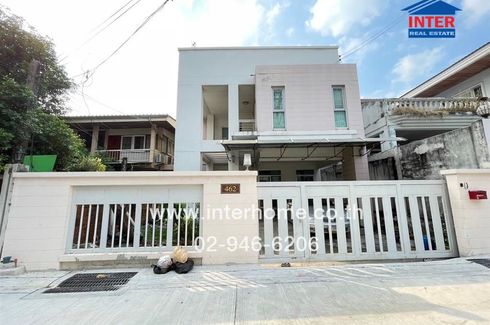 4 Bedroom House for sale in Din Daeng, Bangkok