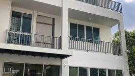 4 Bedroom Townhouse for rent in Bang Kho, Bangkok