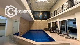 8 Bedroom House for sale in Cuayan, Pampanga