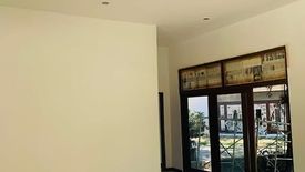 House for rent in Forbes Park North, Metro Manila near MRT-3 Ayala