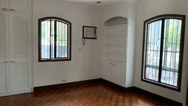 House for rent in Magallanes, Metro Manila near MRT-3 Magallanes