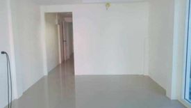 10 Bedroom Commercial for rent in Bang Na, Bangkok near MRT Si Iam