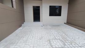 4 Bedroom Townhouse for sale in Brand New Duplex Townhouse, 