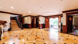 8 Bedroom House for sale in Dasmariñas North, Metro Manila near MRT-3 Ayala