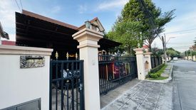 5 Bedroom House for sale in Laddarom Watcharapol - Rattanakosin, Tha Raeng, Bangkok