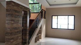 5 Bedroom House for rent in Merville, Metro Manila